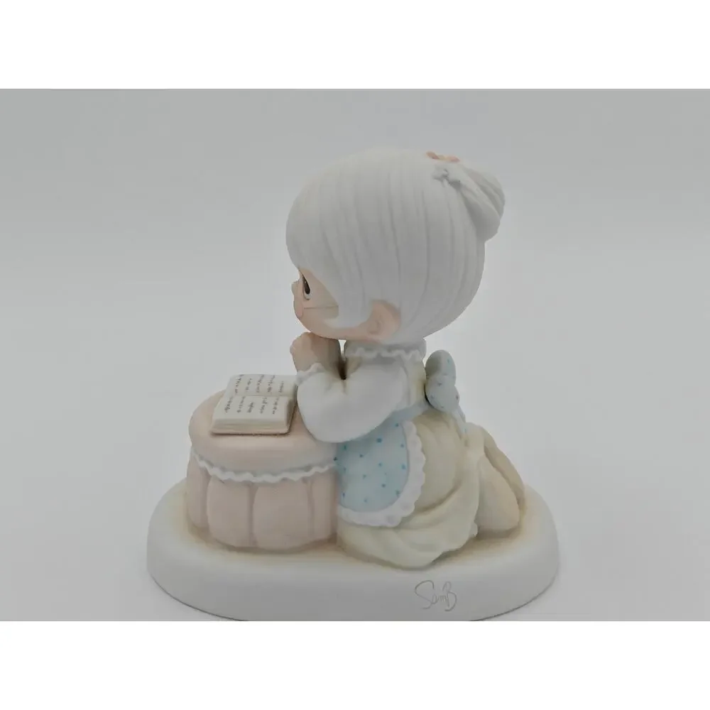 Precious Moments PM 861 Grandmas Prayer Collectors Club Enesco Figurine 1986